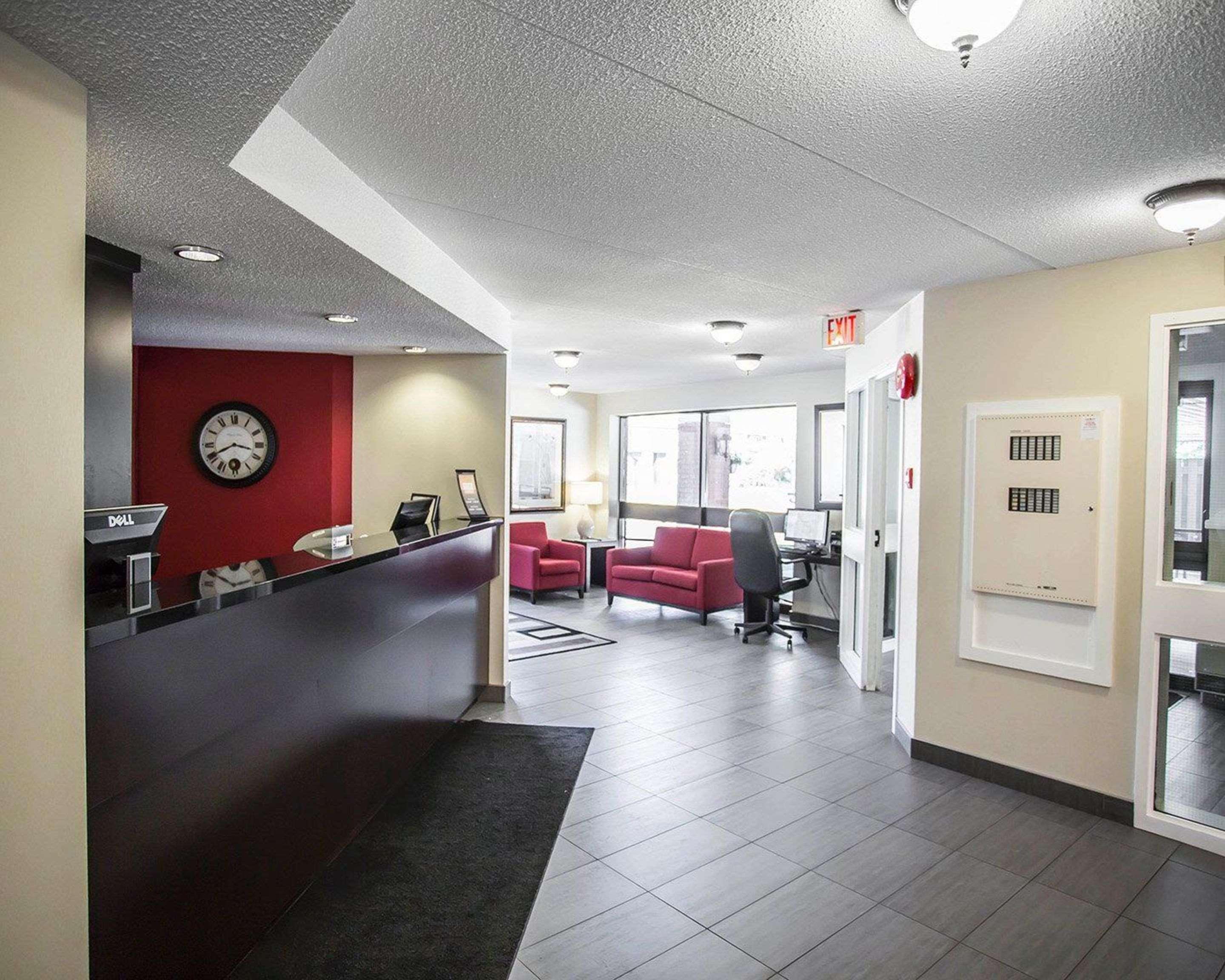 Comfort Inn West Ottawa Buitenkant foto